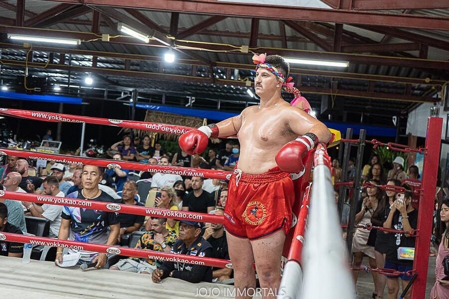 Phuket: Muay Thai Fight at Rawai MuayThai Boxing Camp - The atmosphere: energetic, loud, and not polished for everyone