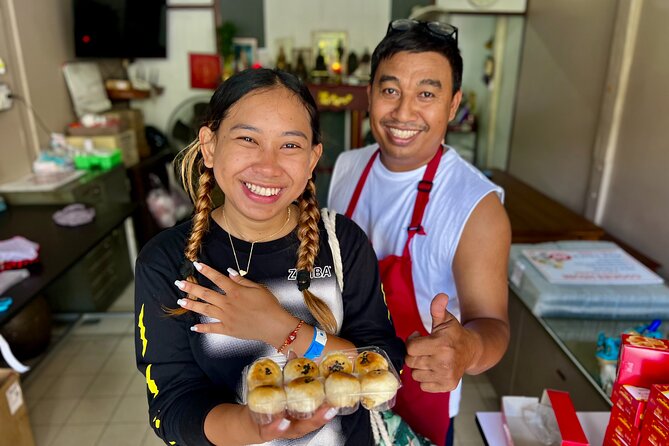 Phuket Old Town Food Tour with 10+ Locals' Favorites Tastings - Key points to know before booking