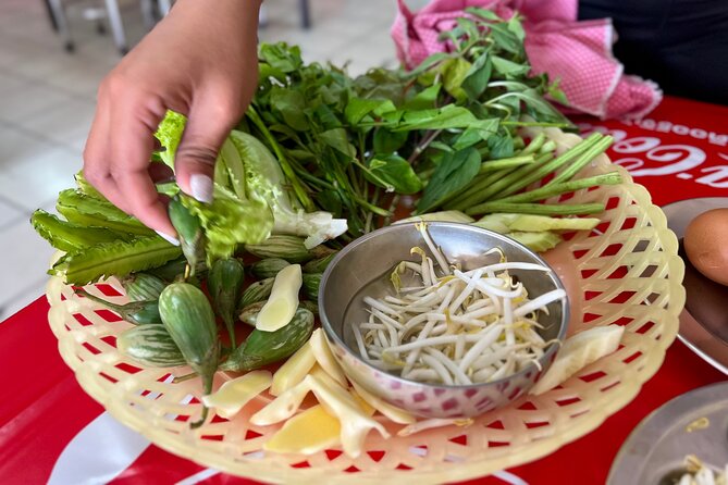 Phuket Old Town Food Tour with 10+ Locals' Favorites Tastings - The dishes that best show Phuket’s character