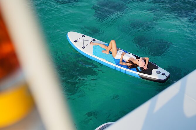Phuket: Phi Phi, Bamboo & Maiton Speed Catamaran Tour - Maya Bay is spectacular but seasonal