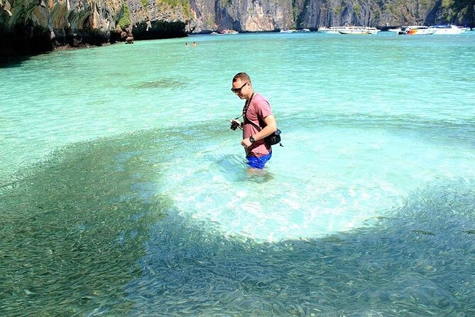 PHUKET: Phi Phi Island by Luxury Cruise"Exc. Gold Class VIP"Lunch - Is $85.19 good value?