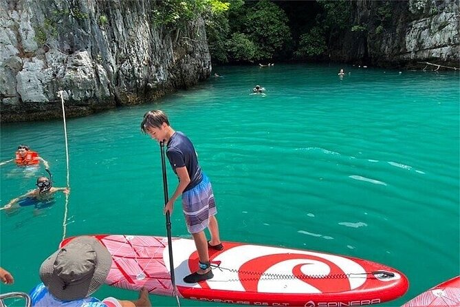 PHUKET: Phi Phi-Maya-Yao Yai-Khai Island by Speed Boat with Lunch - Yao Yai combines lunch with a pause