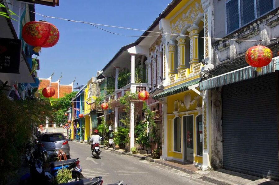 Phuket: Premium Landmark City and Sightseeing Tour - Key points at a glance
