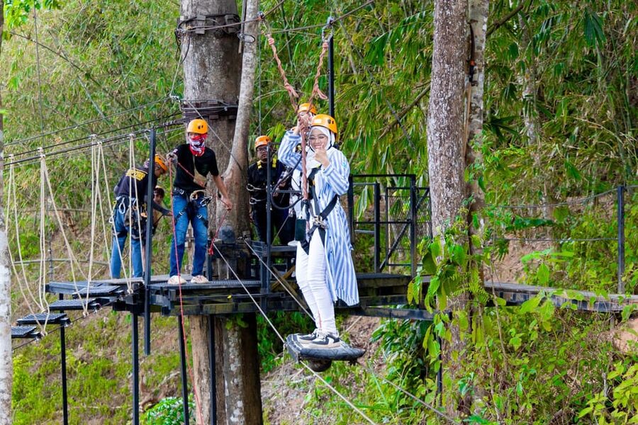 Phuket: Rainforest Eco Zipline Expedition - Weather, clothing, and practical comfort