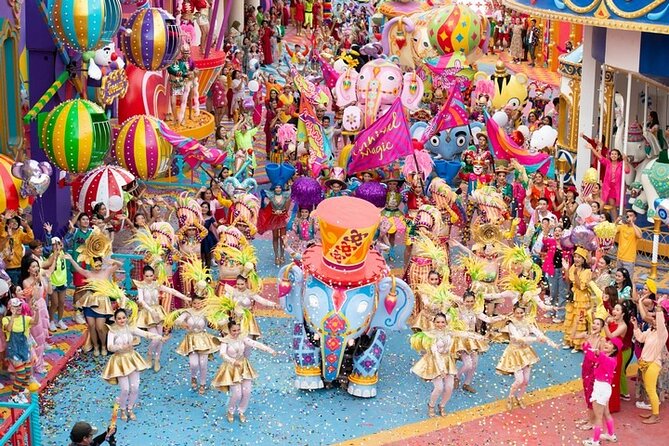 Phuket’s Dazzling Spectacle: Carnival Magic Theme Park Experience - Walking through the Kingdom of Lights