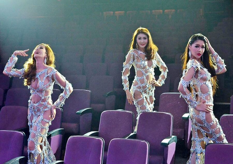 Phuket: Simon Cabaret Show Admission Ticket - Why the costumes and sets matter