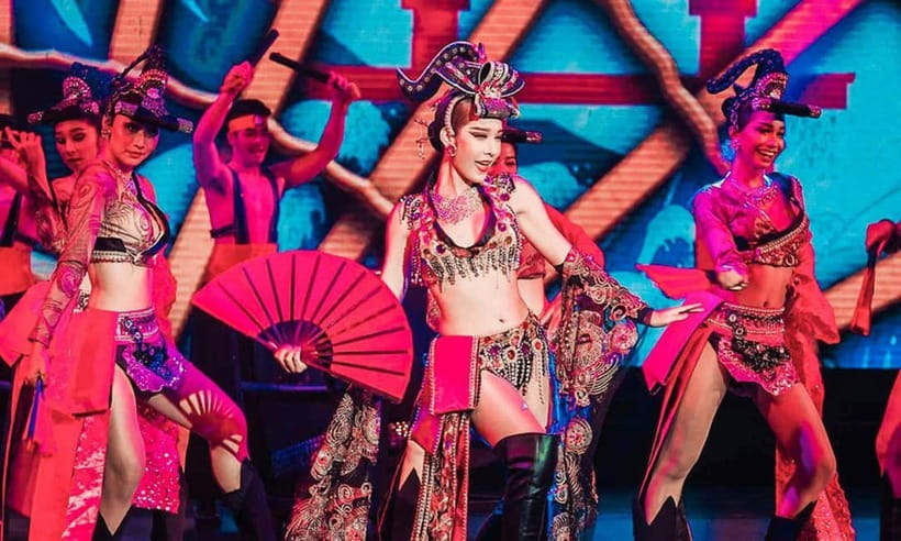 Phuket: Simon Cabaret Show Tickets Optional First 3 Rows - Who Will Enjoy This Phuket Show