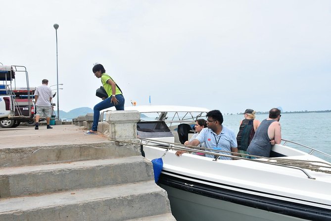 Phuket to Koh Yao Yai/Koh Yao Noi by Green Planet Speed Boat - Arriving at Manoh Pier on Koh Yao Noi