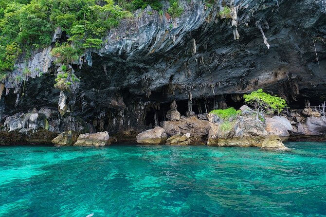 Phuket: Wow Andaman Snorkeling Trip to Phi Phi & Bamboo Islands - Pileh Lagoon is the main swimming moment