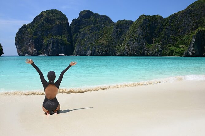 Phuket: Wow Andaman Snorkeling Trip to Phi Phi & Bamboo Islands - Viking Cave is more about the setting than the cave