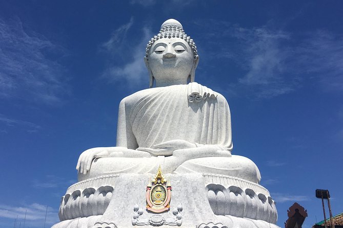Private Mini Bus Rental in Phuket with Experienced Guide/Driver - Why eight hours may be the better buy