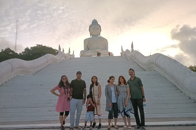 Private Tour: Phuket Highlights by Van and Licensed Guide - What to expect at Gems Gallery