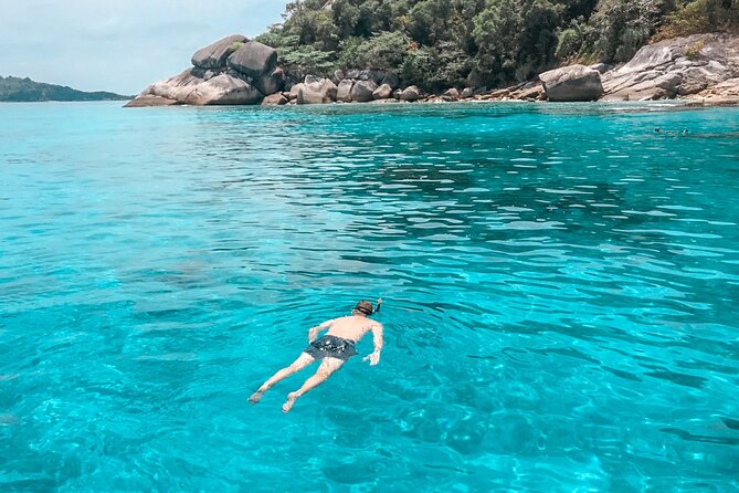 Similan Islands Private Tour - Group size changes the value calculation