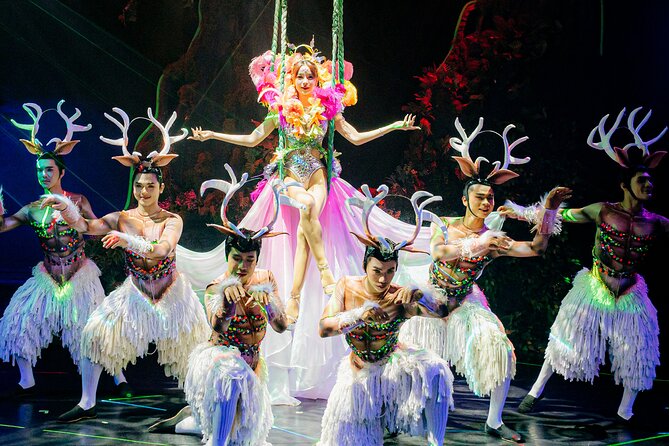 Simon Cabaret: Phuket’s Ladyboy Glamour Show - Small details that make the evening easier