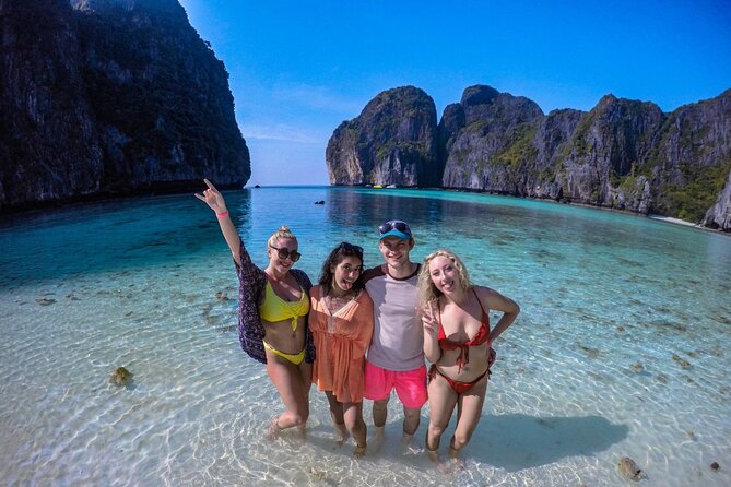 Small Groups of 20 people - Phi Phi & Bamboo Islands with Lunch - A long day that covers the Phi Phi highlights