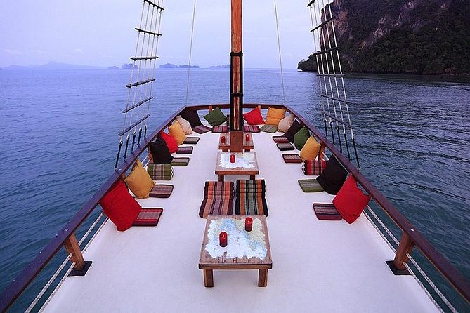 Sun & Sunset Dinner Cruise - Combine the best of both worlds - Life aboard the boat between the stops
